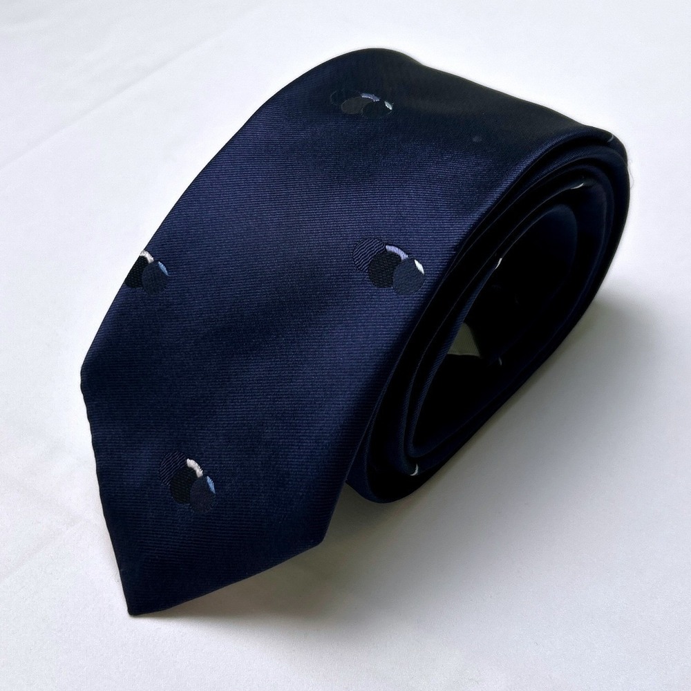 Paco Rabanne Mens Geometric Silk Twill Classic Necktie Navy Blue Designer Luxury